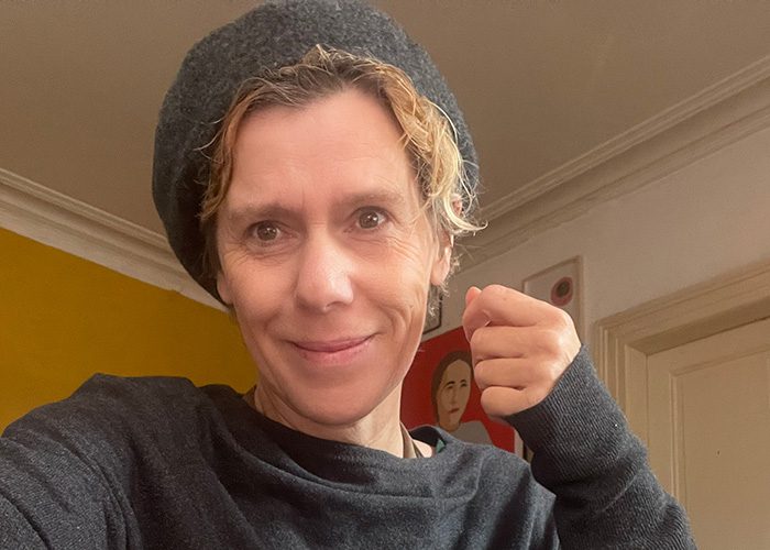 portrait_700x500px_02